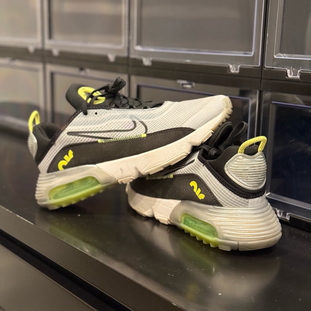 Nike Kids Air Max 2090 Black and Green Shoes